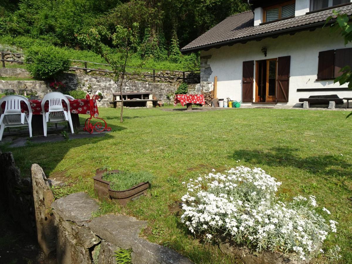 Villa Casa Zizi Crodo Exterior foto